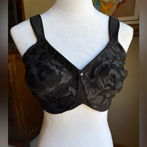 Wacoal Black Floral Lace Minimizer Bra